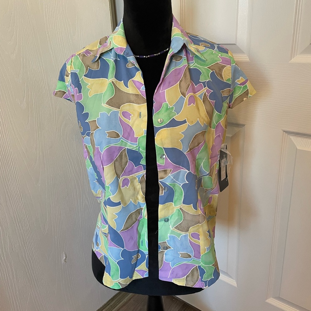 Vibrant Multicolor Women's Button Down Shirt NWT Size S